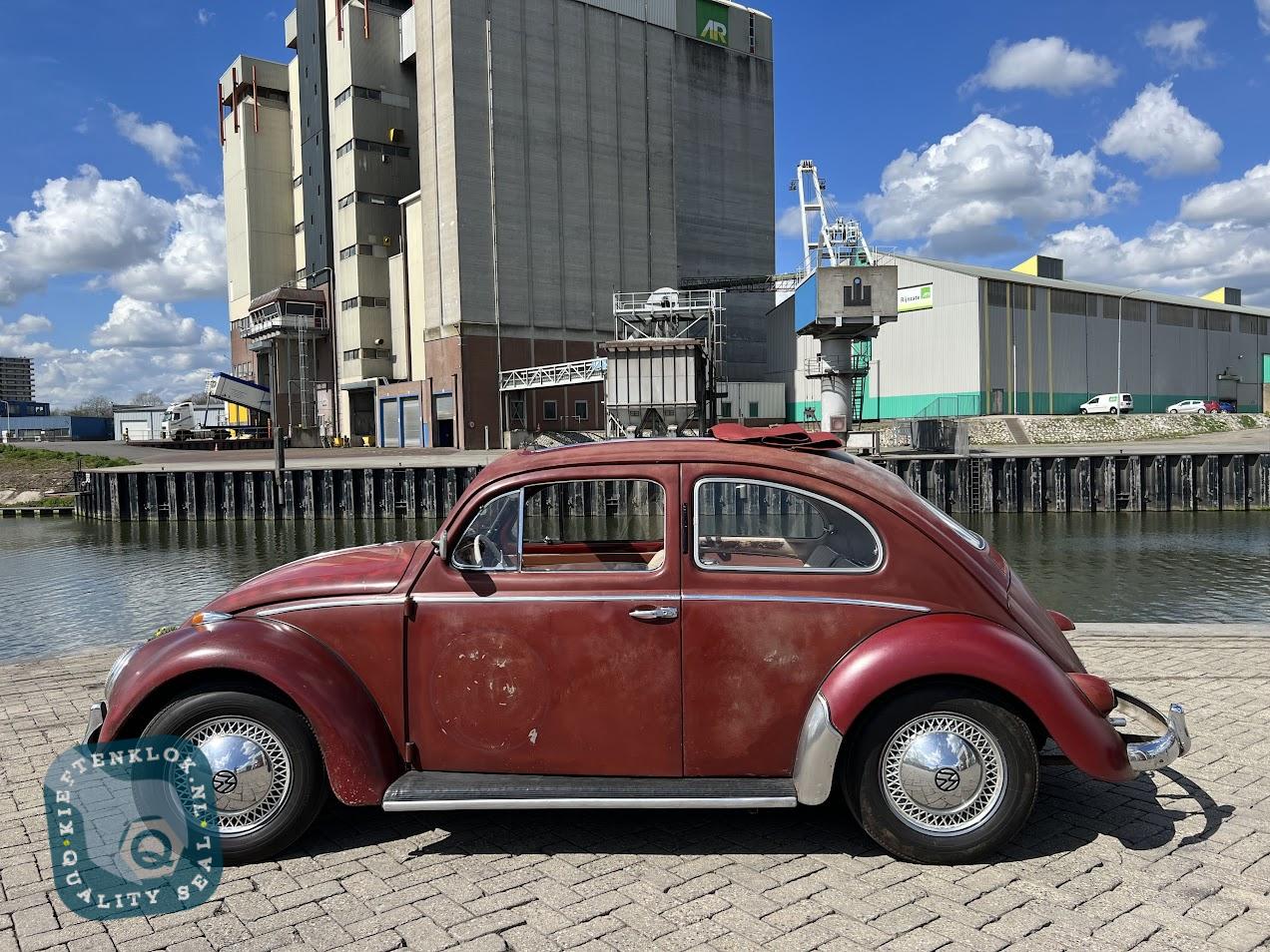 Volkswagen - Coccinelle avec cellule de transport - Croix Rouge - 1/43ème sous blister